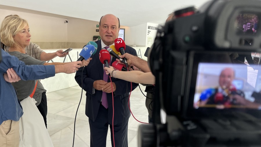 Andoni Ortuzar Euskadiko Osasun Itunaren lehen bilera amaitutakoan: Andoni Ortuzar Euskadiko Osasun Itunaren lehen bilera amaitutakoan: