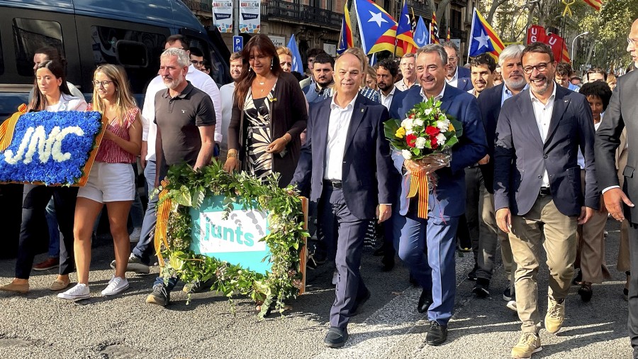 Aitor Estebanek Diadan adierazi du EAJ-PNVk Kataluniako herriarekiko duen errespetua eta gogora ekarri du Euskadi eta Katalunia direla “nazio aitortza erreklamatzen duten” bi nazio Aitor Estebanek Diadan adierazi du EAJ-PNVk Kataluniako herriarekiko duen errespetua eta gogora ekarri du Euskadi eta Katalunia direla “nazio aitortza erreklamatzen duten” bi nazio