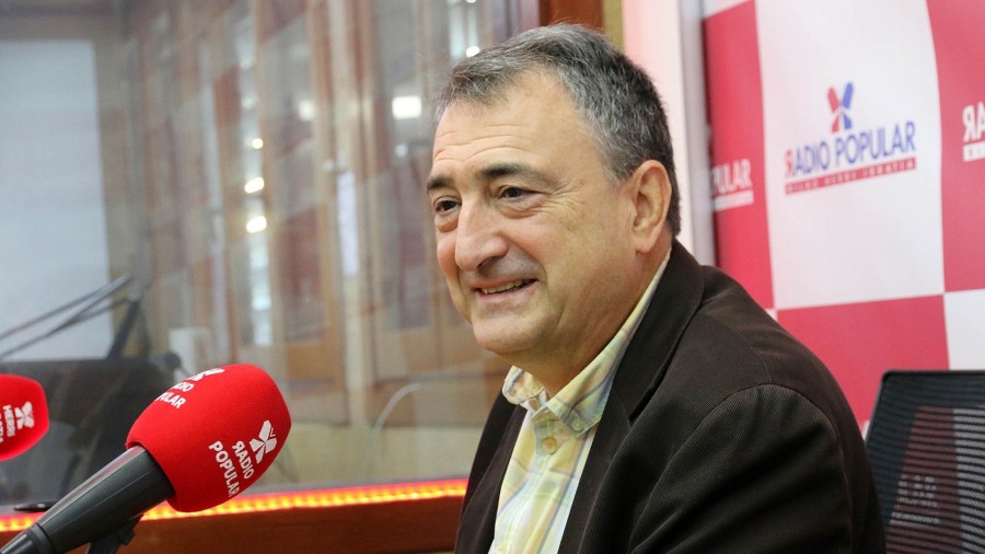 Aitor Esteban advierte de que EAJ-PNV “no va a aceptar” que los gravámenes a banca y energéticas sigan como prestaciones patrimoniales no tributarias: “Tienen que ser impuestos concertados a las instituciones forales” Aitor Esteban advierte de que EAJ-PNV “no va a aceptar” que los gravámenes a banca y energéticas sigan como prestaciones patrimoniales no tributarias: “Tienen que ser impuestos concertados a las instituciones forales”