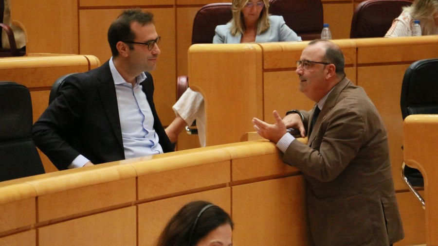 EAJ-PNV reclama suprimir las comisiones bancarias a asociaciones culturales y deportivas, y comunidades de vecinos EAJ-PNV reclama suprimir las comisiones bancarias a asociaciones culturales y deportivas, y comunidades de vecinos