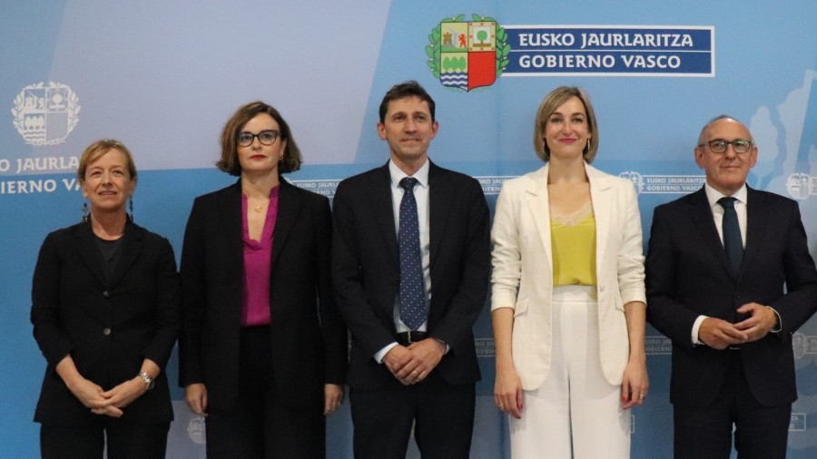 Ekonomia Itunaren Batzorde Mistoak Ekonomia Ituna aldatzea erabaki du, autogobernu ekonomikoa eta euskal erakundeek nazioarteko foro fiskaletan duten parte hartzea areagotu dadin Ekonomia Itunaren Batzorde Mistoak Ekonomia Ituna aldatzea erabaki du, autogobernu ekonomikoa eta euskal erakundeek nazioarteko foro fiskaletan duten parte hartzea areagotu dadin