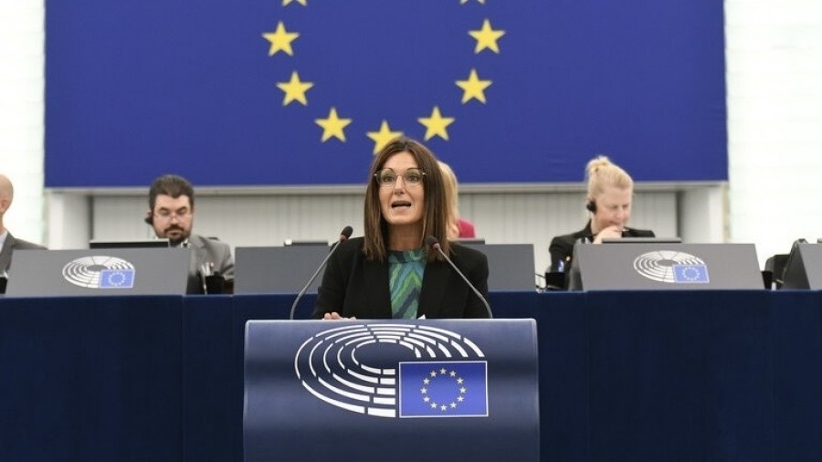 Oihane Agirregoitiak boto kritikoa eman dio Europako Batzorde berriari, herritarren alde lan egiteko orduan “ez baitago denbora galtzerik” Oihane Agirregoitiak boto kritikoa eman dio Europako Batzorde berriari, herritarren alde lan egiteko orduan “ez baitago denbora galtzerik”