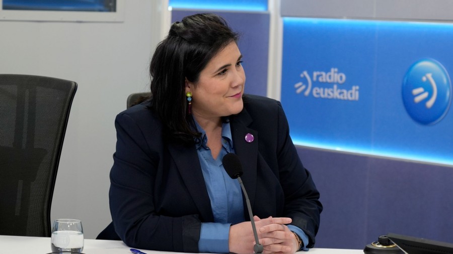 Jone Berriozabal: “Eusko Jaurlaritzatik eta Foru erakundeetatik etxebizitzari bultzada garrantzitsua emateko legealdia izango da hau” Jone Berriozabal: “Eusko Jaurlaritzatik eta Foru erakundeetatik etxebizitzari bultzada garrantzitsua emateko legealdia izango da hau”