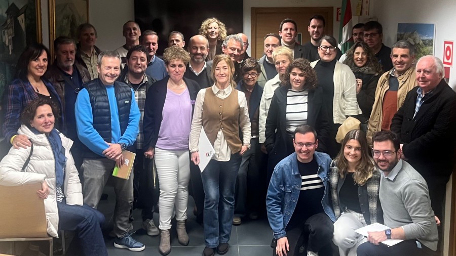 EAJ-PNVk Urola Kostako afiliazio eta elkarteekin lankidetza sustatuko du etorkizuneko plan eraldatzaile baterako EAJ-PNVk Urola Kostako afiliazio eta elkarteekin lankidetza sustatuko du etorkizuneko plan eraldatzaile baterako
