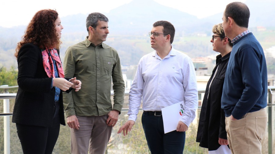 EAJ-PNVk EH Bilduri eskatzen dio “ez sortzeko alarma sozialik” Foru Aldundiaren udal finantzaketaz