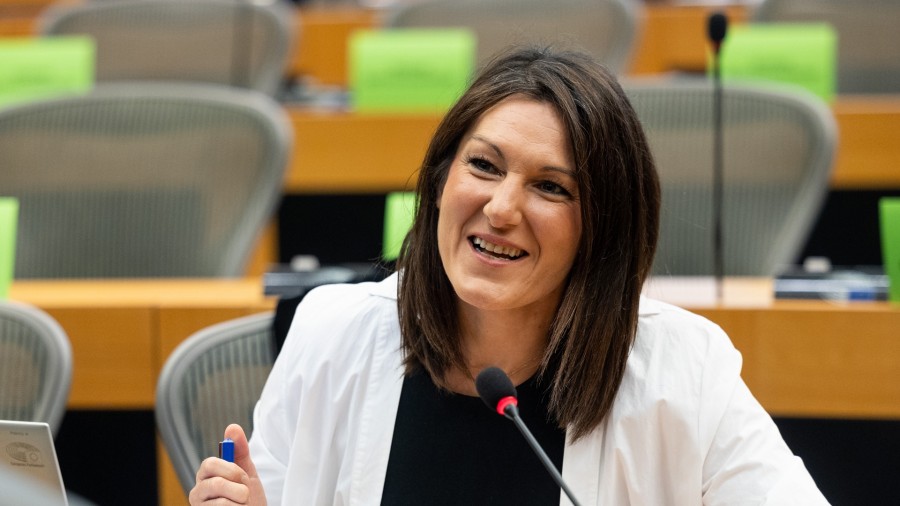 Oihane Agirregoitia defiende la renovación del protocolo pesquero con Costa de Marfil Oihane Agirregoitia defiende la renovación del protocolo pesquero con Costa de Marfil