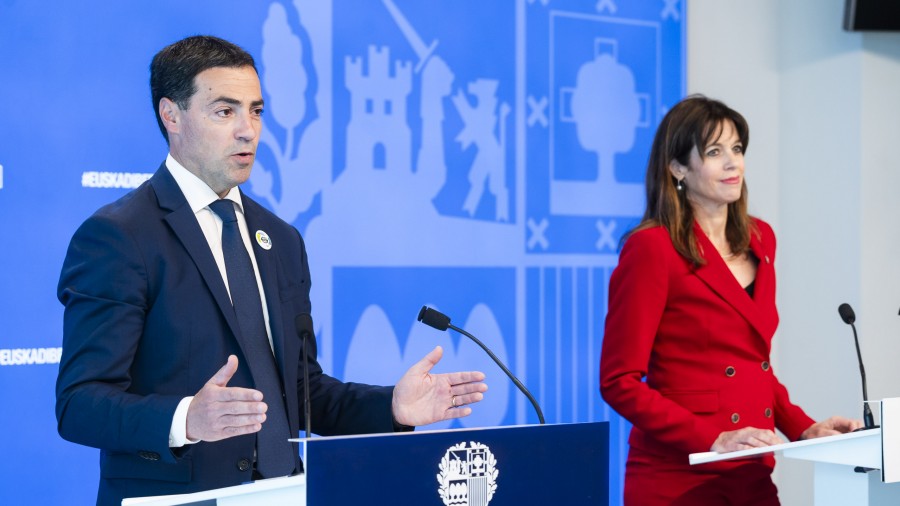 Eusko Jaurlaritzak % 25 igo du hiriburutza-kanona: 50 milioi euro Vitoria-Gasteizentzat datozen lau urteetan Eusko Jaurlaritzak % 25 igo du hiriburutza-kanona: 50 milioi euro Vitoria-Gasteizentzat datozen lau urteetan
