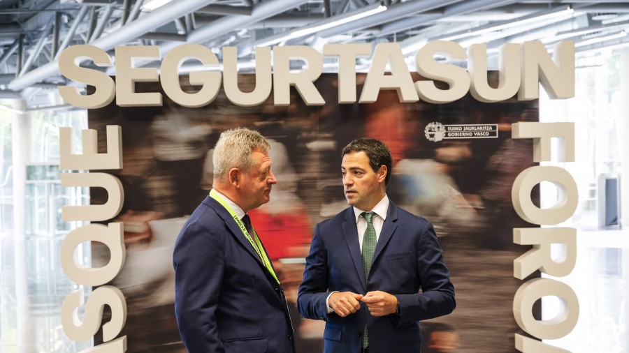Imanol Pradalesek Euskadik behar duen segurtasun integralari buruz Imanol Pradalesek Euskadik behar duen segurtasun integralari buruz