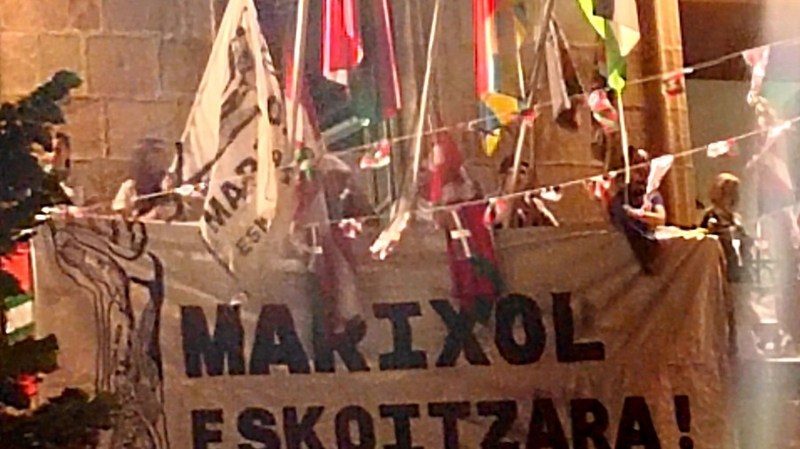 EAJ-PNV de Eskoriatza denuncia la colocación de una pancarta a favor de ‘Anboto‘ durante la tamborrada EAJ-PNV de Eskoriatza denuncia la colocación de una pancarta a favor de ‘Anboto‘ durante la tamborrada