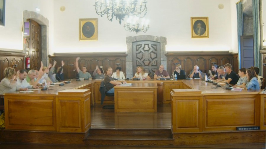 No se pueden subir impuestos de forma generalizada con 16 millones en el banco No se pueden subir impuestos de forma generalizada con 16 millones en el banco