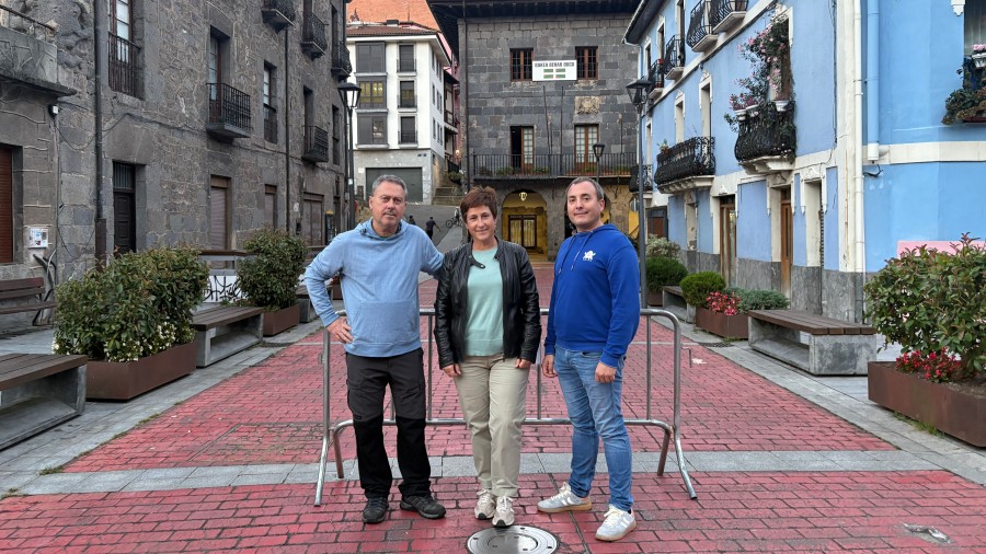 EAJ-PNV de Soraluze denuncia la dejadez del Gobierno municipal ante el mal estado de los pivotes del Casco Histórico y la falta de cámaras de seguridad en los accesos al municipio EAJ-PNV de Soraluze denuncia la dejadez del Gobierno municipal ante el mal estado de los pivotes del Casco Histórico y la falta de cámaras de seguridad en los accesos al municipio