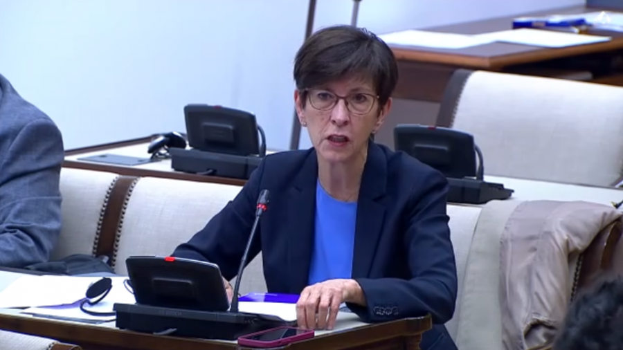 Estefanía Beltrán de Heredia señala al Comisario Europeo de Pesca que la propuesta del nuevo marco financiero de apoyo al sector pesquero supone una involución para la participación de Euskadi en la gobernanza multinivel de la UE Estefanía Beltrán de Heredia señala al Comisario Europeo de Pesca que la propuesta del nuevo marco financiero de apoyo al sector pesquero supone una involución para la participación de Euskadi en la gobernanza multinivel de la UE