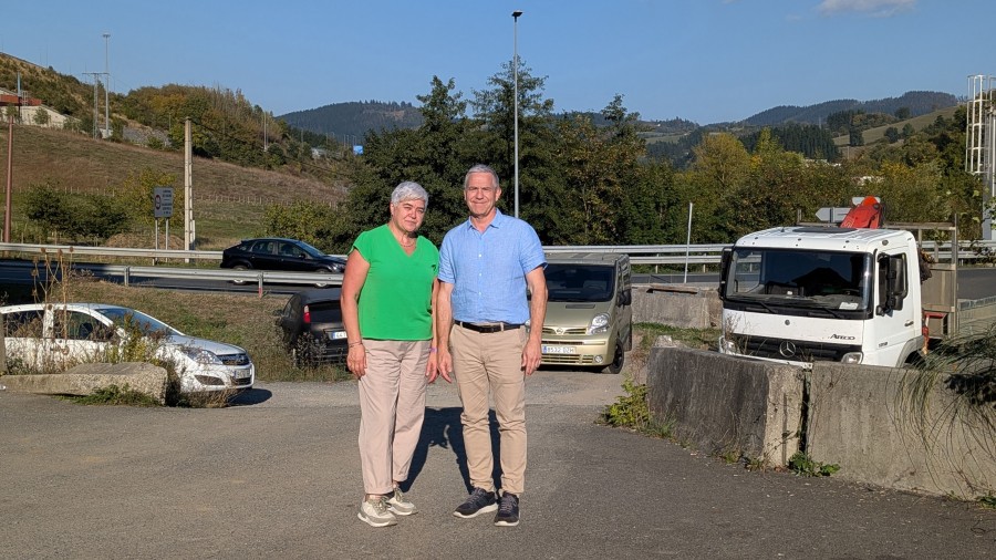 EAJ-PNV de Eskoriatza propone crear un aparcamiento para coches compartidos en Intxaurtxueta EAJ-PNV de Eskoriatza propone crear un aparcamiento para coches compartidos en Intxaurtxueta