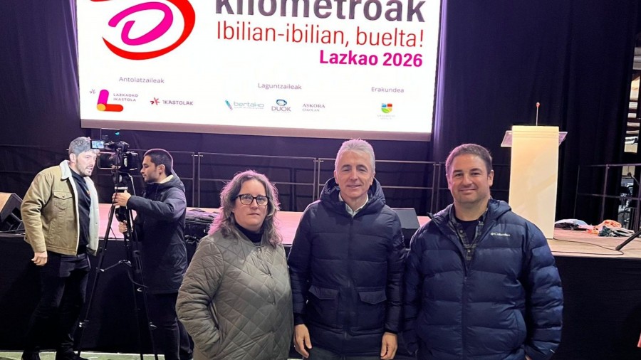 El EAJ-PNV de Lazkao muestra su agradecimiento y apoyo a la Ikastola San Benito por asumir el reto de organizar el Kilometroak 2026 El EAJ-PNV de Lazkao muestra su agradecimiento y apoyo a la Ikastola San Benito por asumir el reto de organizar el Kilometroak 2026