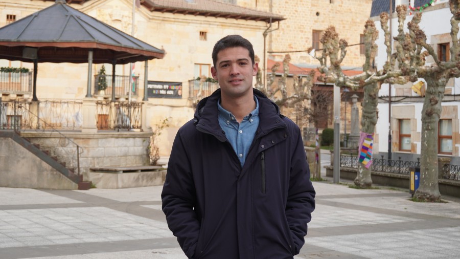 EAJ-PNV subraya que el Lehendakari está centrado en lo que importa a la gente frente a una oposición que quiere importar a Euskadi el ruido de Madrid EAJ-PNV subraya que el Lehendakari está centrado en lo que importa a la gente frente a una oposición que quiere importar a Euskadi el ruido de Madrid
