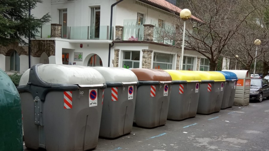 EAJ-PNVk Amasa-Villabonako zabor bilketaren atzerakada salatu du, % 70etik jaitsi eta duela hamar urte sinatutako akordiotik urruntzen delako EAJ-PNVk Amasa-Villabonako zabor bilketaren atzerakada salatu du, % 70etik jaitsi eta duela hamar urte sinatutako akordiotik urruntzen delako