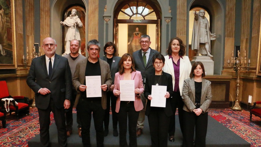 EAJ-PNV lamenta la negativa de la Mesa del Senado a retirar el busto de Fraga