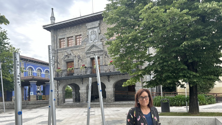 Lemoako Uri Batzarrak aho batez aukeratu du Esther Iturrioz Rementeria 2027ko udal hauteskundeetarako zerrendaburu