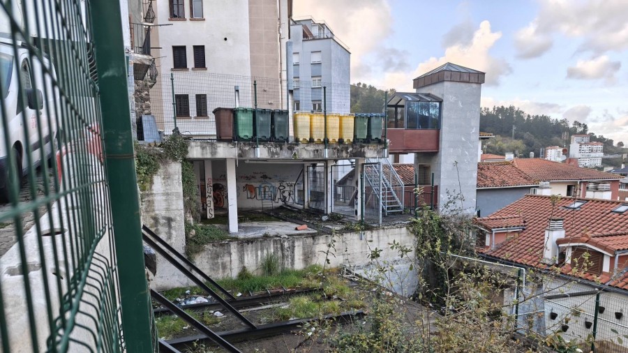 EAJ-PNV de Ondarroa denuncia la falta de mantenimiento y limpieza en la zona de Pixape y exige actuaciones urgentes