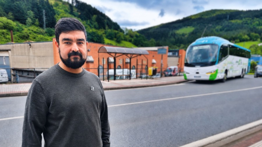 Eric Galvez Legazpiko alkateak zuzeneko loturak indartzea eskatu du GO07 linean, zerbitzuaren fidagarritasuna bermatzeko