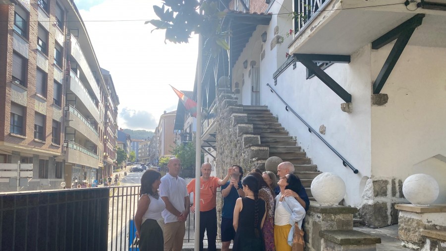 EAJ-PNV de Lekeitio rinde homenaje a la familia de José Ordorika y reivindica el legado de uno de los grandes jeltzales lekeitiarras del siglo XX EAJ-PNV de Lekeitio rinde homenaje a la familia de José Ordorika y reivindica el legado de uno de los grandes jeltzales lekeitiarras del siglo XX