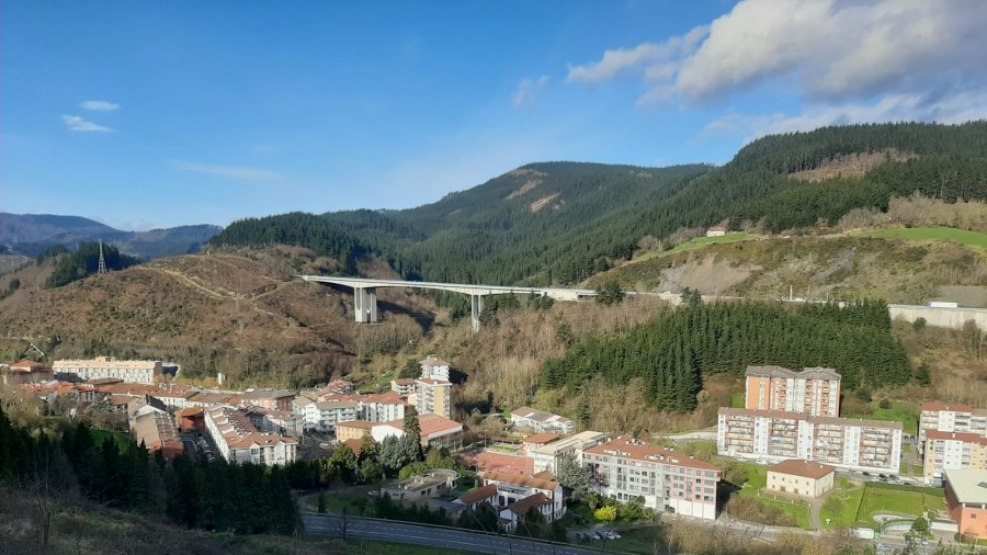 EAJ-PNV lamenta el rechazo de EH Bildu a una moción en defensa de la Euskal Polizia