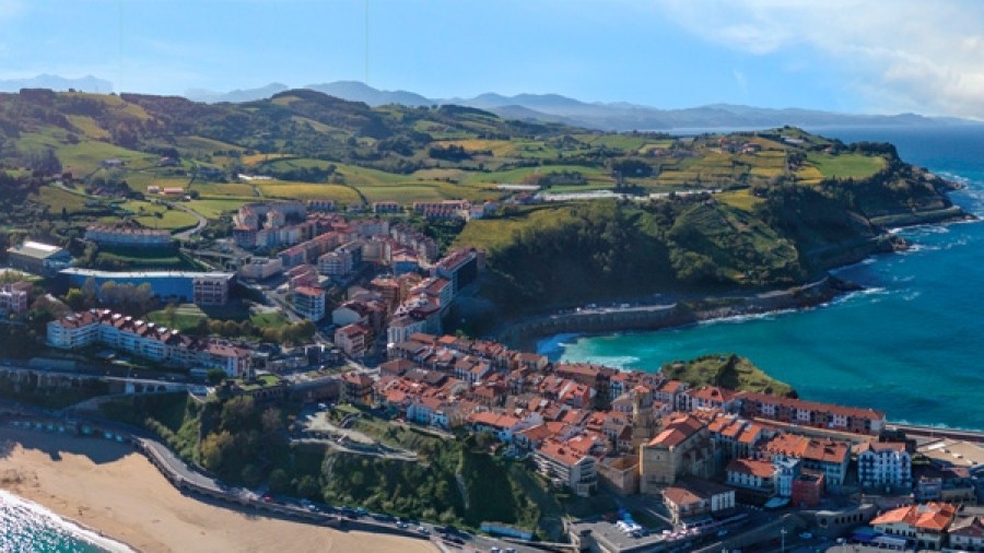 Getariako EAJ-PNVk Turismo Egonaldien gaineko Zerga ezartzea proposatu du, udal zerbitzuak hobetzeko eta etxebizitzen ohiko alokairua sustatzeko