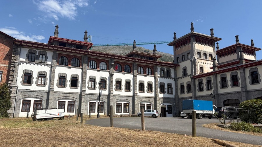 EAJ-PNV Azpeitia reclama explicaciones a EH Bildu por la apertura de un gimnasio de GKS en el edificio Esklabak, actualmente ocupado