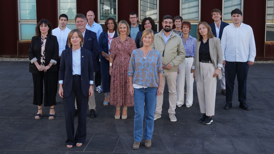 En la legislatura de los acuerdos, hemos activado proyectos innovadores y ambiciosos desde la colaboración, para afrontar los retos de Gipuzkoa En la legislatura de los acuerdos, hemos activado proyectos innovadores y ambiciosos desde la colaboración, para afrontar los retos de Gipuzkoa