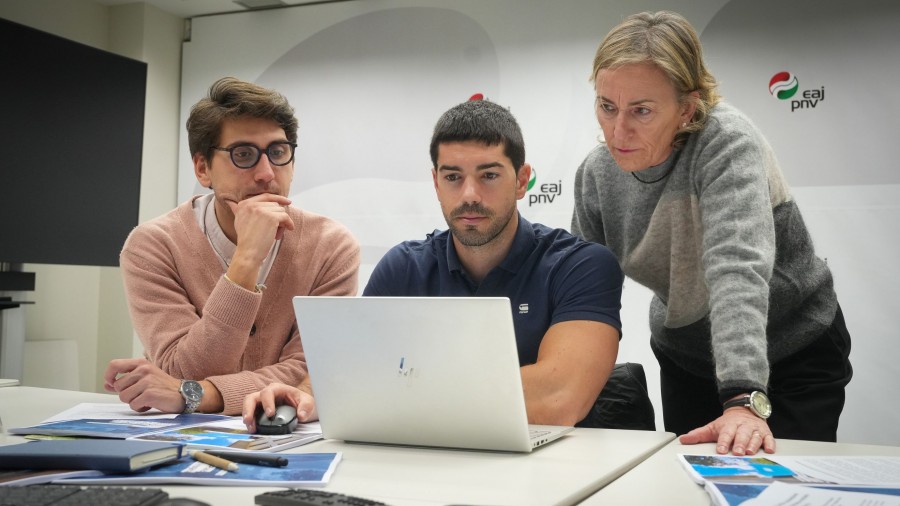 EAJ-PNV denuncia la falta de previsión de EH Bildu de Usurbil tras quedar desierta la licitación de Santuenea EAJ-PNV denuncia la falta de previsión de EH Bildu de Usurbil tras quedar desierta la licitación de Santuenea