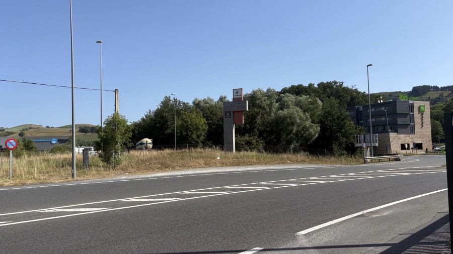 Las paradas del peaje Zestoa-Zumaia, todavía pendientes: EAJ-PNV Zestoa avanza para desbloquear el problema Las paradas del peaje Zestoa-Zumaia, todavía pendientes: EAJ-PNV Zestoa avanza para desbloquear el problema