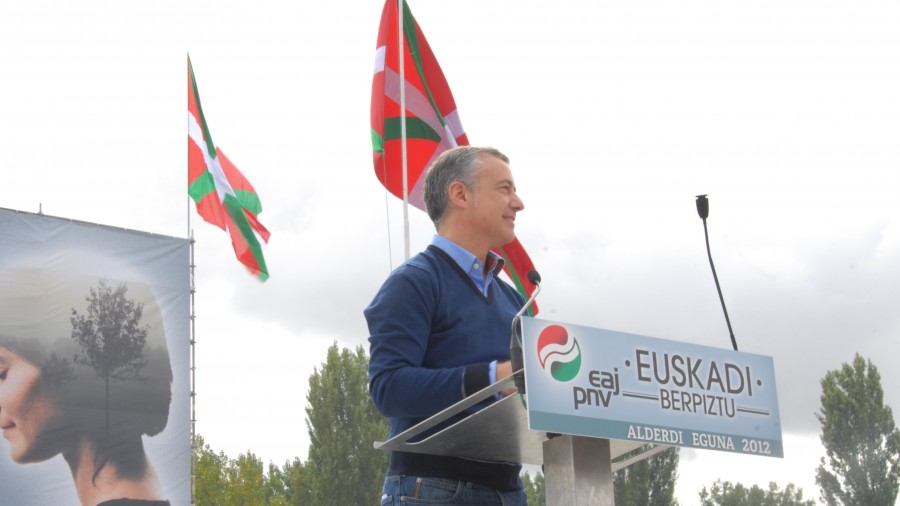 Urkullu: “Creo en el derecho de los vascos y de las vascas a decidir nuestro futuro”. 