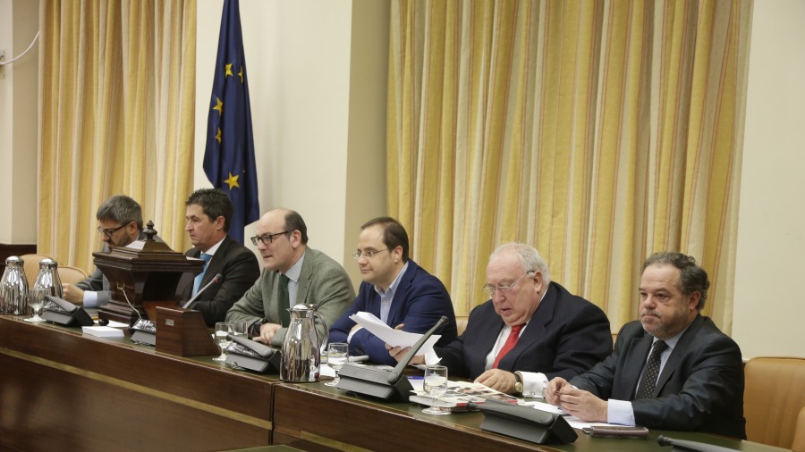 Joseba Agirretxea, elegido por unanimidad Presidente de la Comisión Mixta de Relaciones con el Defensor del Pueblo