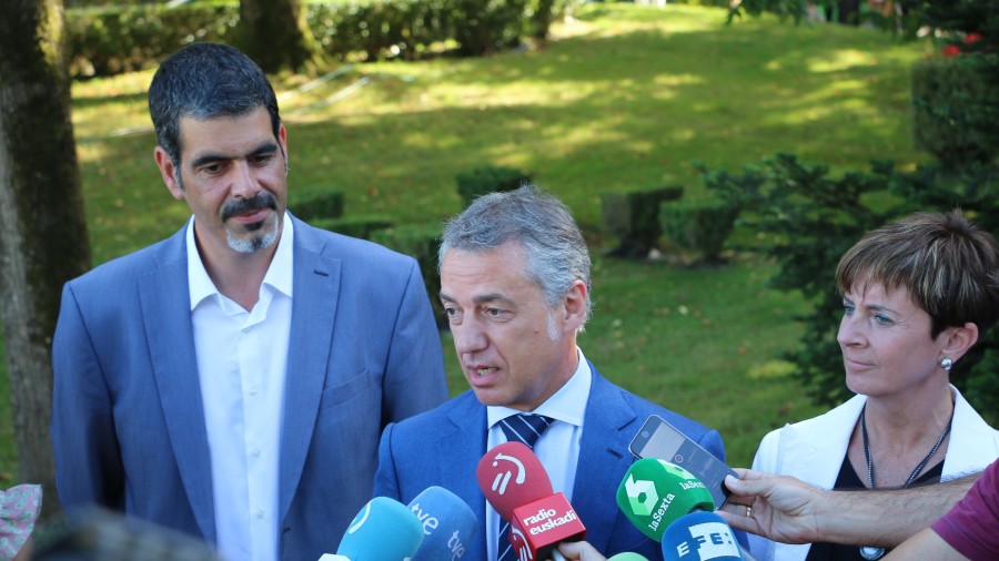 Urkulluk esan du euskaldunak erne egon behar direla PP-Ciudadanos alderdien itunaren aurrean, “mehatxua” baita gure autogobernurako