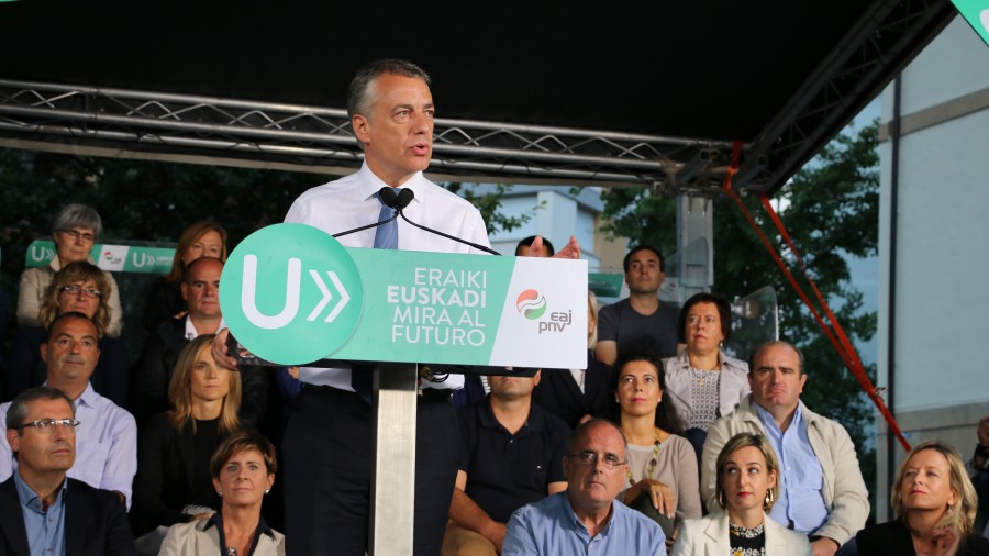 Urkullu advierte de que la economía y la industria vascas “no están para aventuras, experiencias ni ocurrencias”